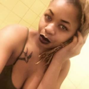 Meet your Posher, Brittany